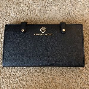 Kendra Scott Jewelry organizer